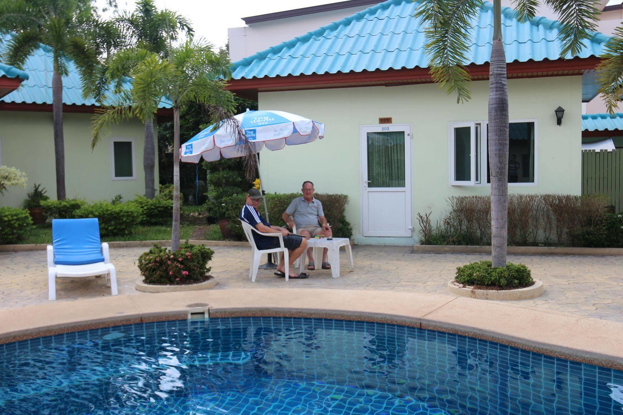 Ponderosa Resort Nong Prue Exterior photo