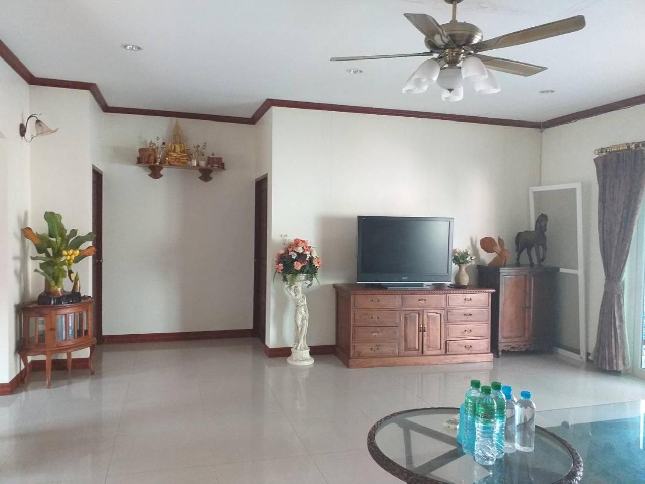 Ponderosa Resort Nong Prue Exterior photo